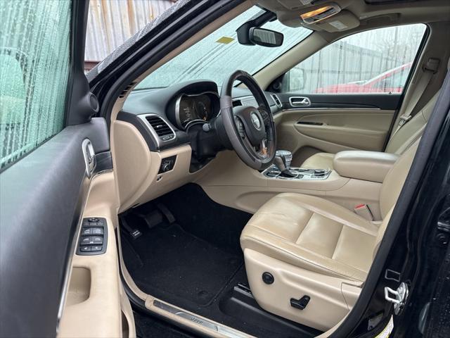 used 2020 Jeep Grand Cherokee car, priced at $27,967