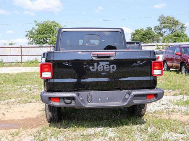 new 2025 Jeep Gladiator car, priced at $44,950