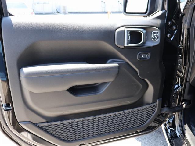 new 2025 Jeep Gladiator car, priced at $43,400