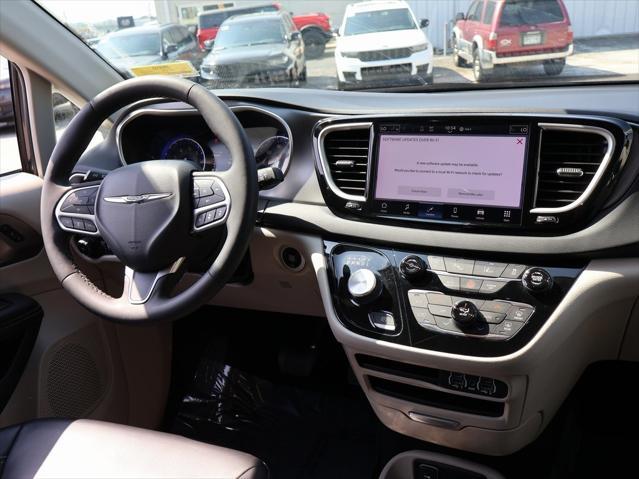 used 2023 Chrysler Pacifica car, priced at $24,499