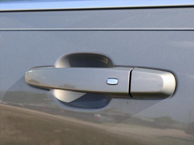 used 2018 Chevrolet Equinox car, priced at $15,850