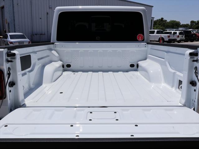 new 2025 Jeep Gladiator car, priced at $60,925