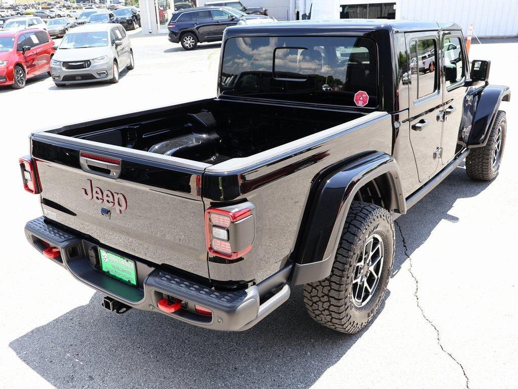 new 2025 Jeep Gladiator car, priced at $48,563