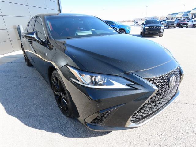 used 2022 Lexus ES 250 car, priced at $28,346