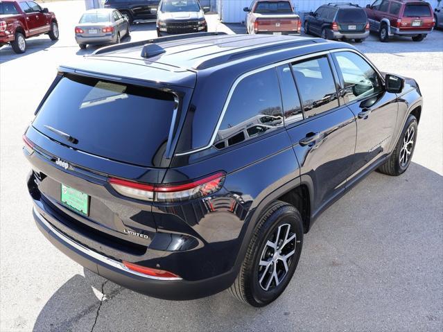 used 2024 Jeep Grand Cherokee car, priced at $39,030