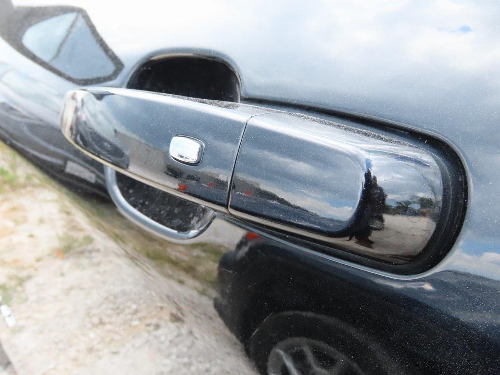 used 2020 Chevrolet Equinox car, priced at $19,999