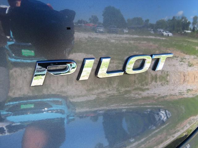 used 2021 Honda Pilot car, priced at $33,299