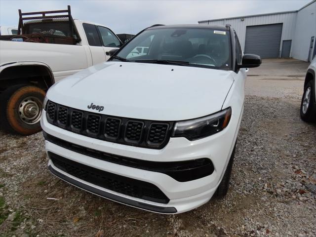 new 2025 Jeep Compass car, priced at $33,571