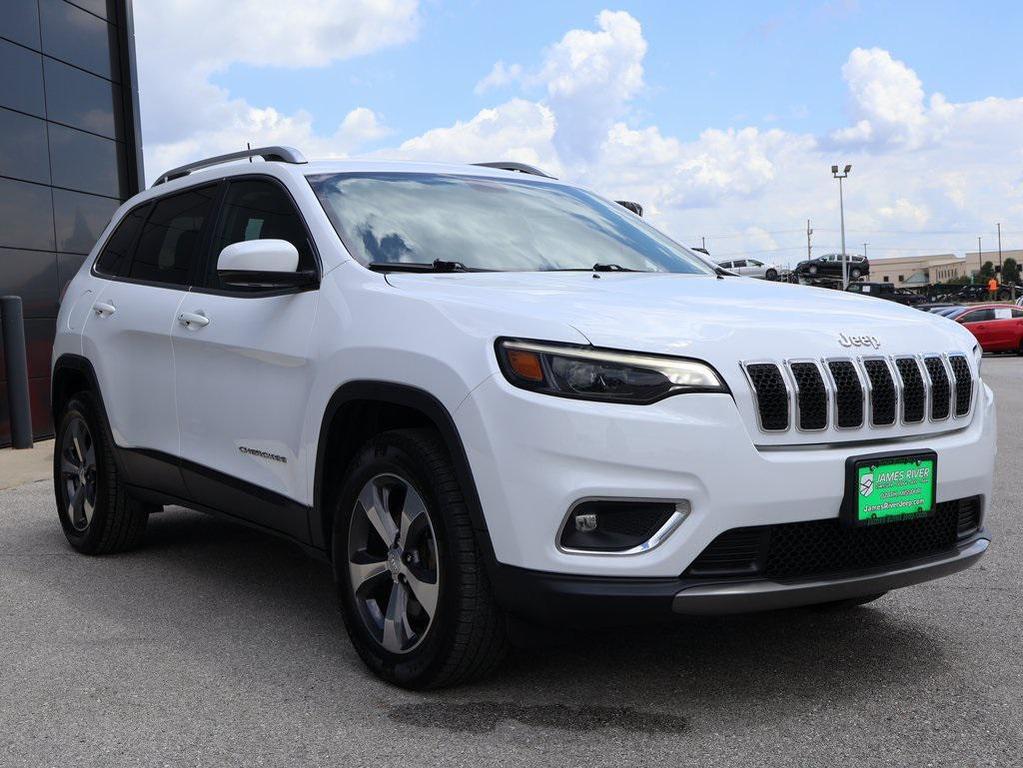 used 2019 Jeep Cherokee car, priced at $19,699