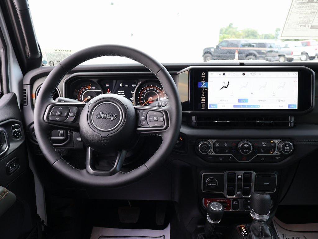 new 2025 Jeep Gladiator car, priced at $53,546