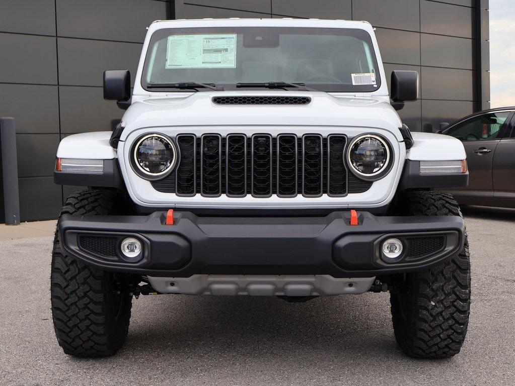 new 2025 Jeep Gladiator car, priced at $53,546