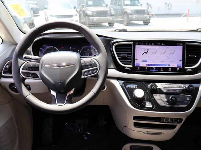 used 2023 Chrysler Pacifica car, priced at $24,999