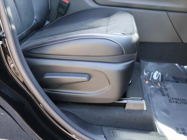 new 2025 Jeep Grand Cherokee L car, priced at $47,134