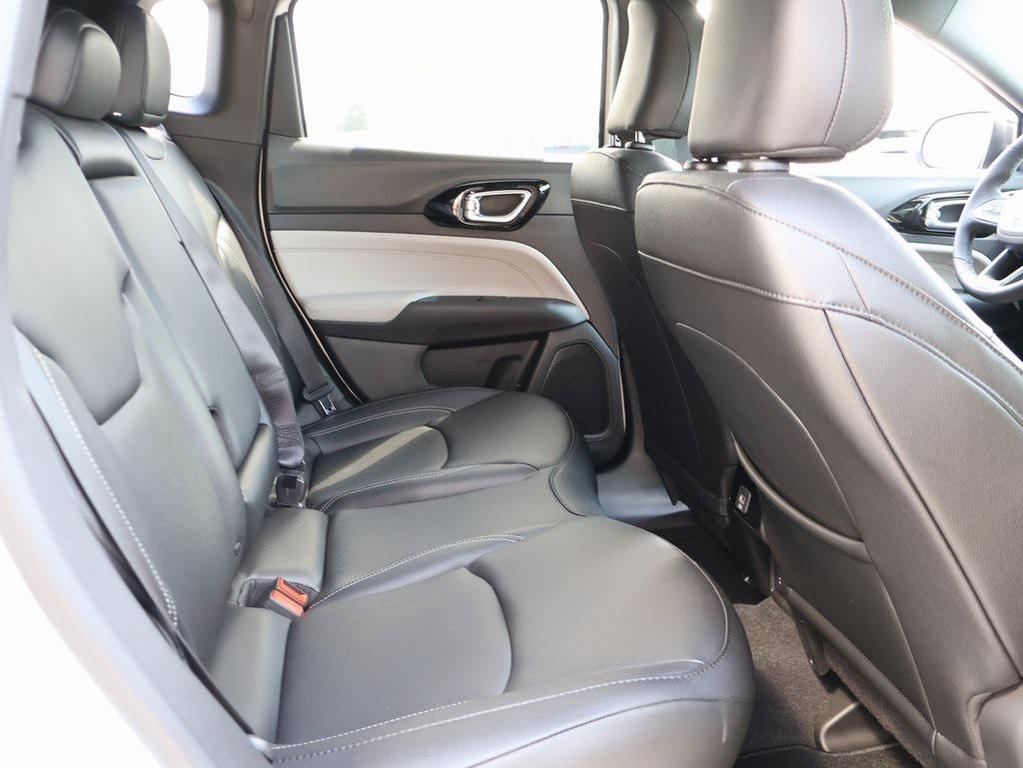 new 2025 Jeep Compass car, priced at $26,644