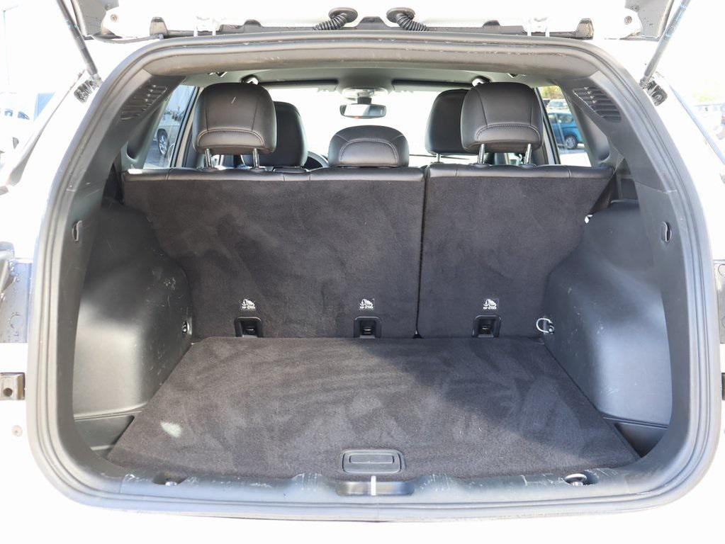 used 2024 Jeep Compass car, priced at $21,519