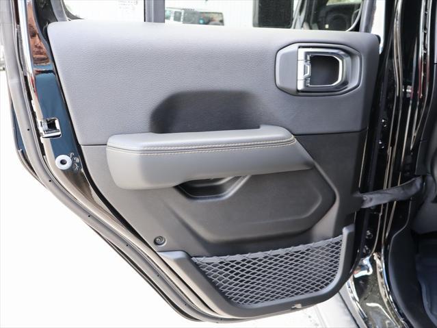 new 2025 Jeep Wrangler car, priced at $99,617