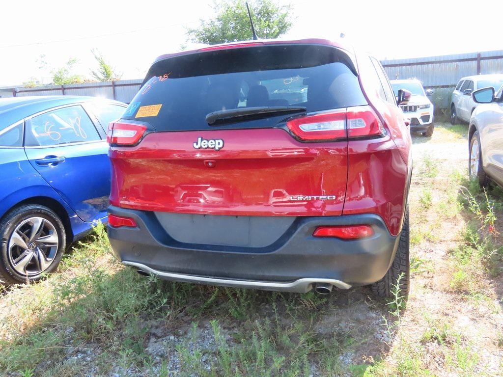 used 2014 Jeep Cherokee car, priced at $12,599