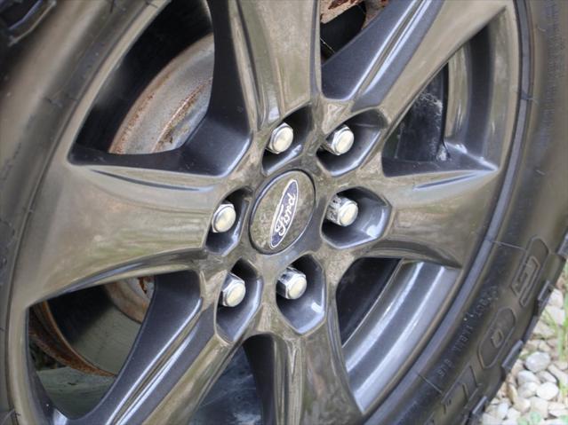 used 2019 Ford F-150 car, priced at $32,999