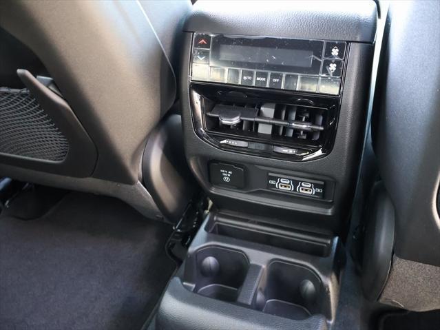 new 2025 Jeep Grand Cherokee L car, priced at $42,010