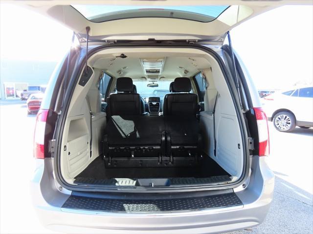 used 2015 Chrysler Town & Country car, priced at $8,870