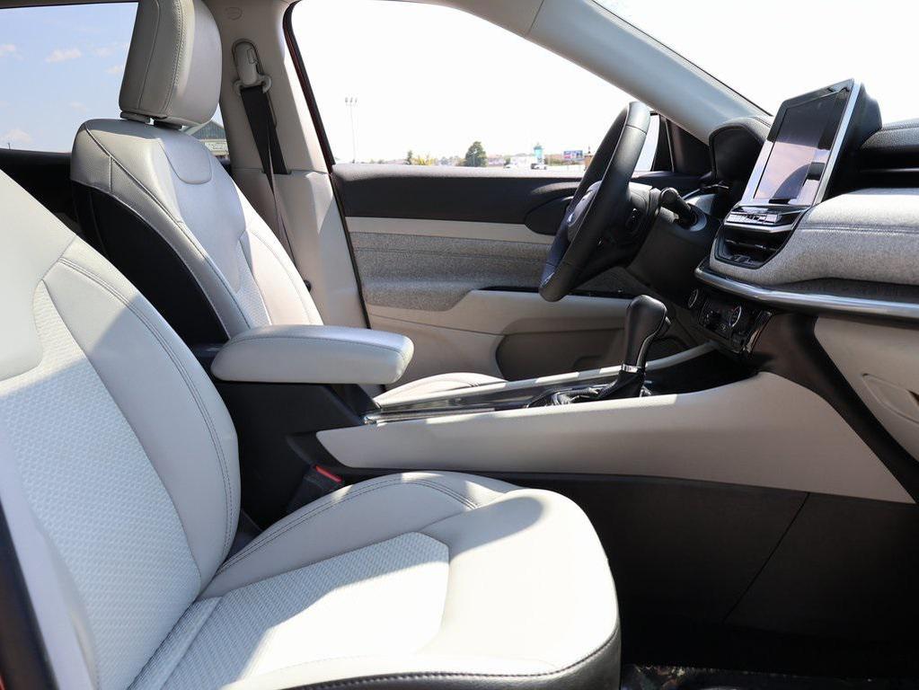 used 2022 Jeep Compass car, priced at $17,399