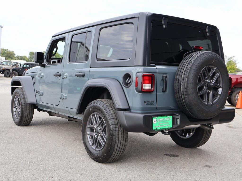 new 2025 Jeep Wrangler car, priced at $46,920
