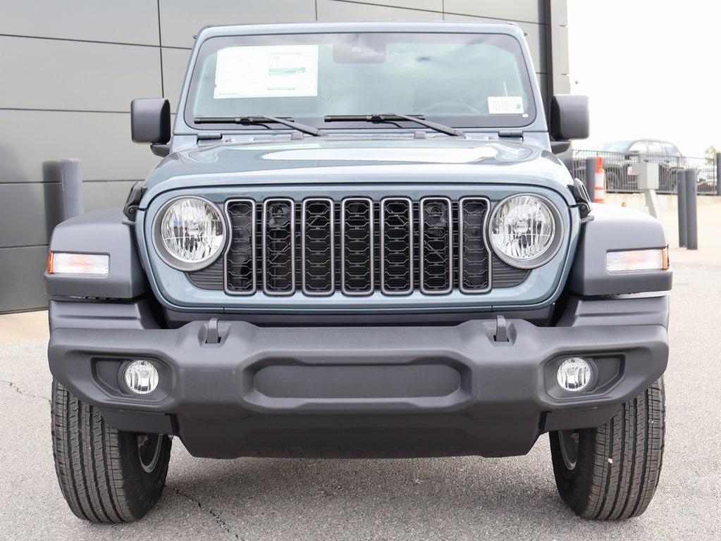 new 2025 Jeep Wrangler car, priced at $46,920