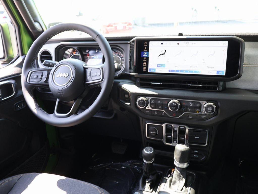 new 2025 Jeep Wrangler car, priced at $46,120