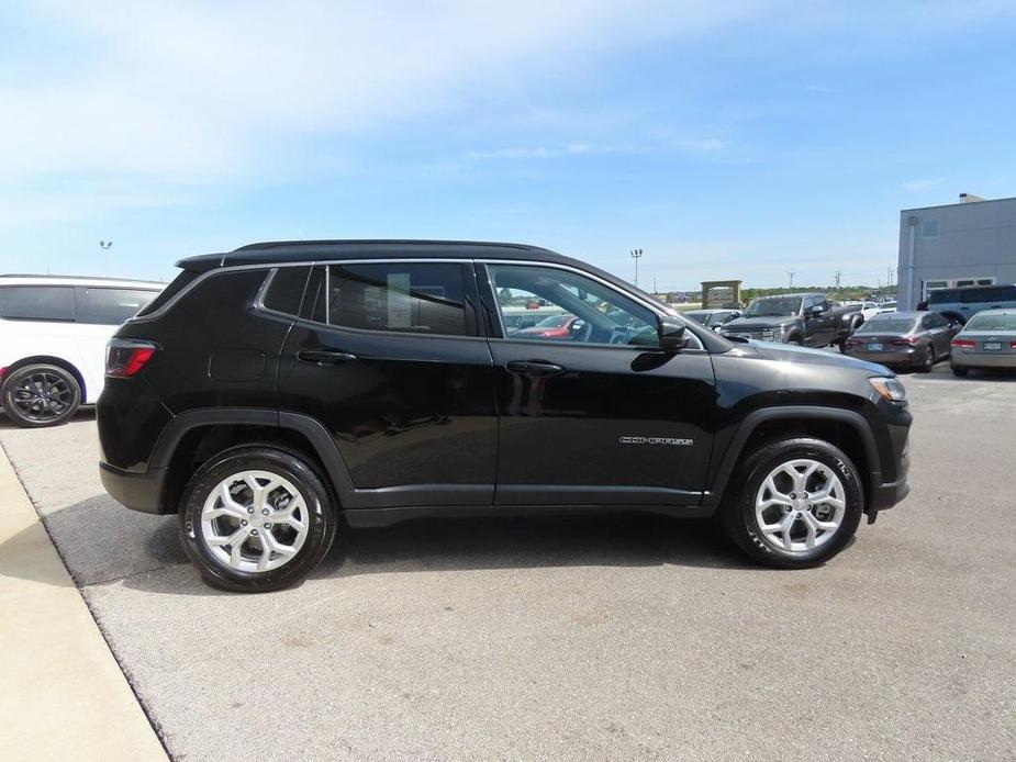 new 2024 Jeep Compass car, priced at $28,960