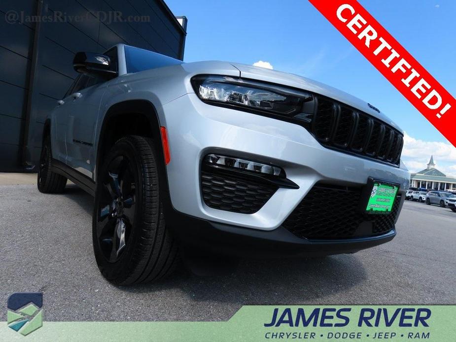 used 2024 Jeep Grand Cherokee car, priced at $42,179