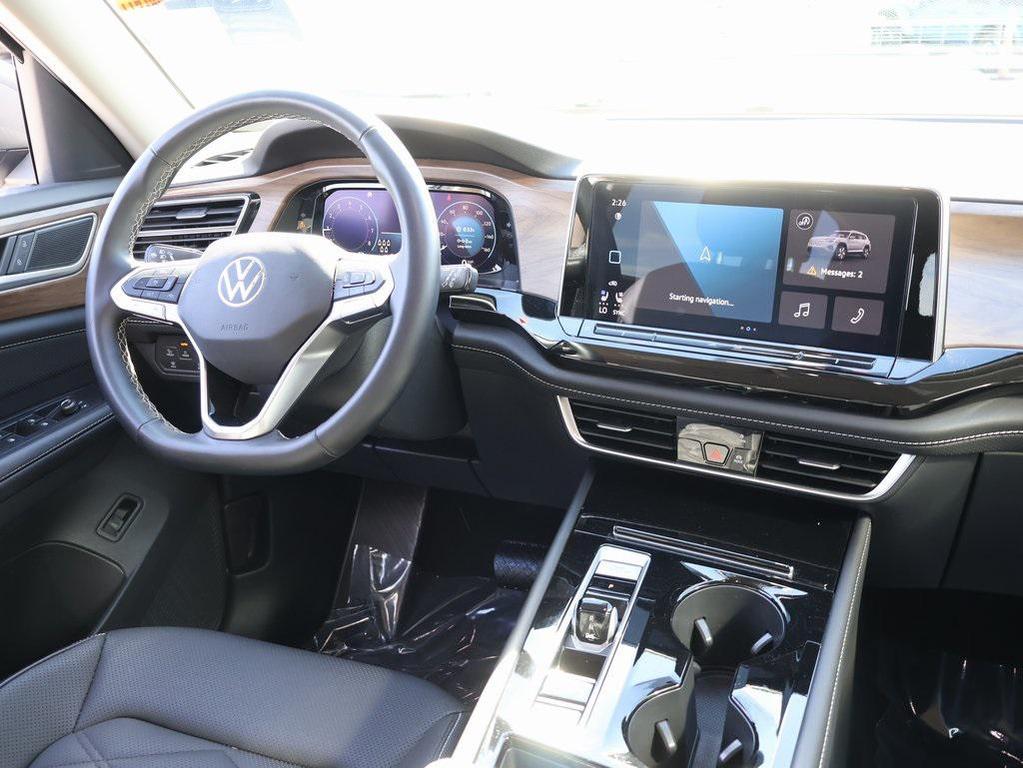 used 2025 Volkswagen Atlas car, priced at $32,599