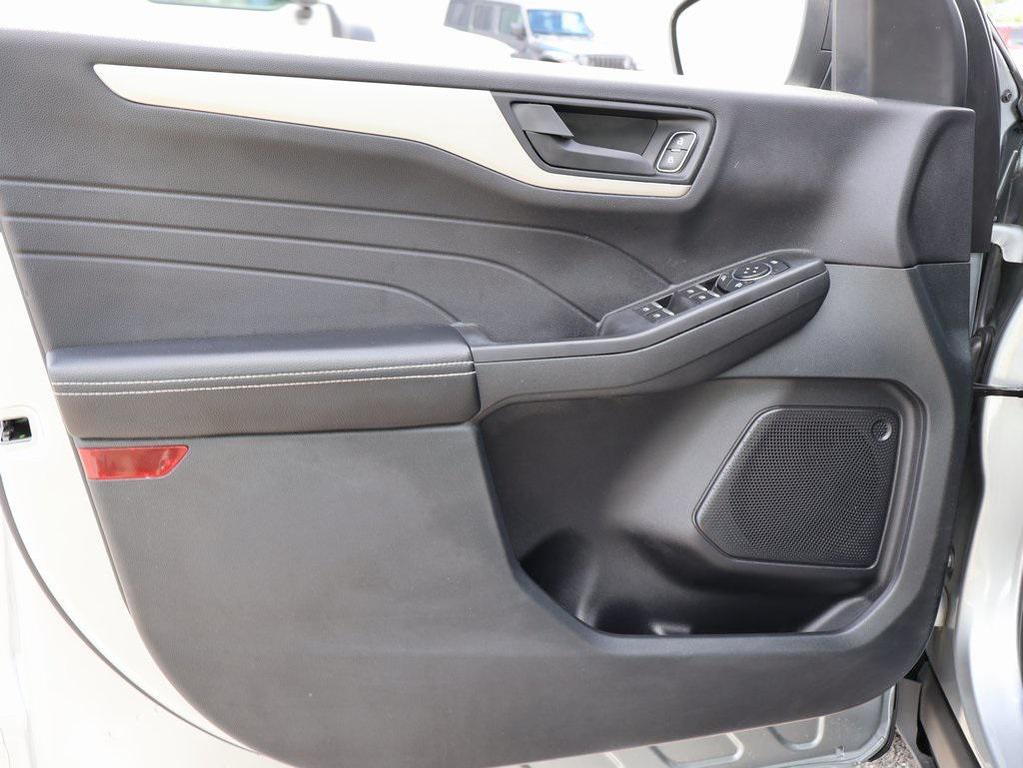 used 2022 Ford Escape car, priced at $18,459