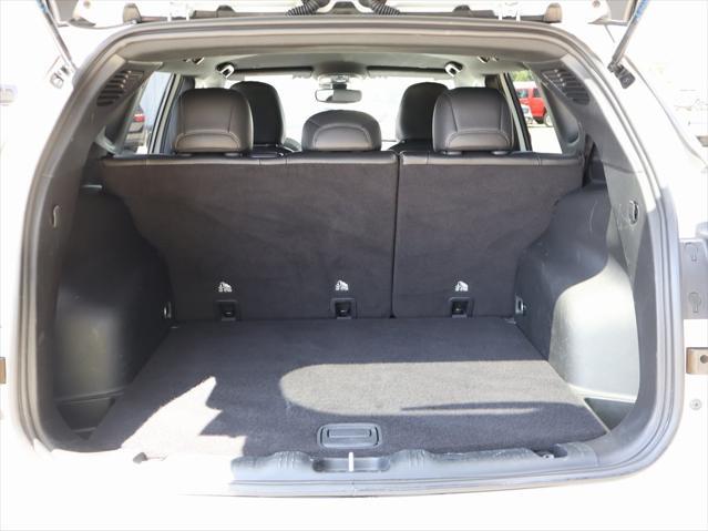 used 2024 Jeep Compass car, priced at $25,999