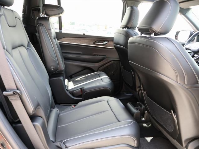 new 2025 Jeep Grand Cherokee L car, priced at $47,782