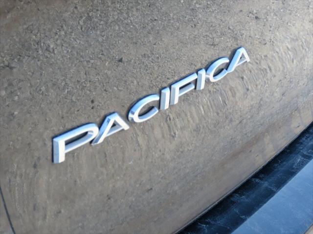 used 2022 Chrysler Pacifica Hybrid car, priced at $22,765