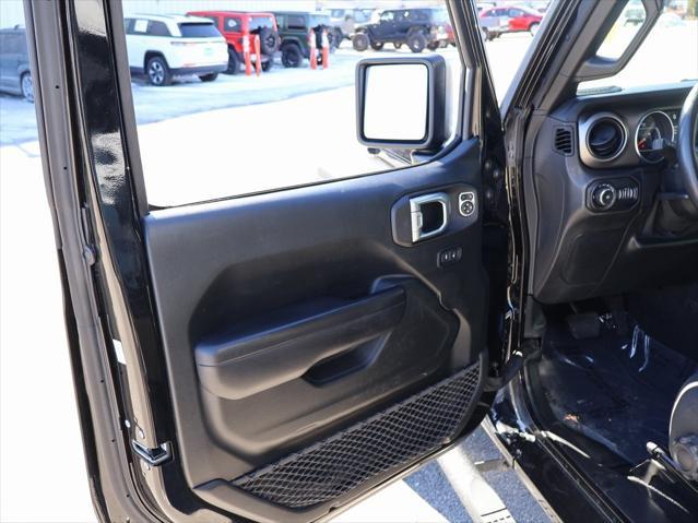 used 2021 Jeep Wrangler Unlimited car, priced at $27,381