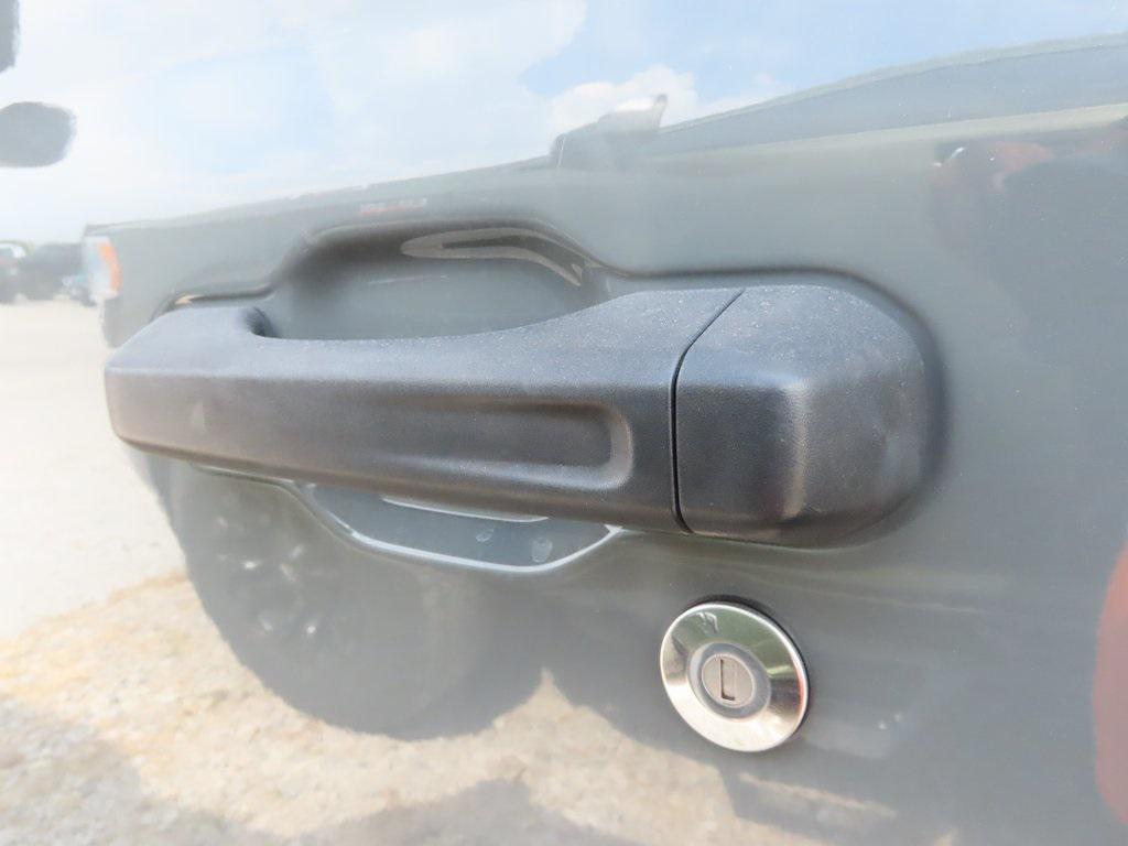 used 2019 Jeep Wrangler car, priced at $25,699