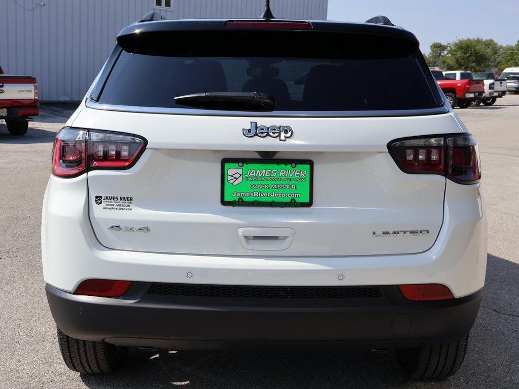 new 2026 Jeep Compass car, priced at $33,212
