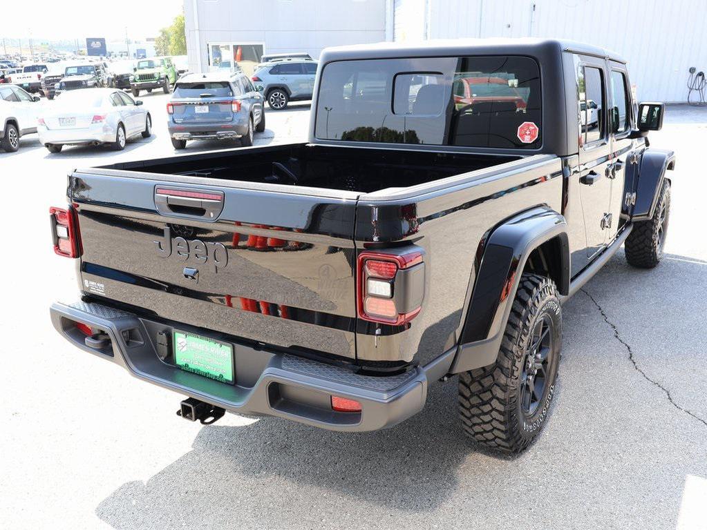 new 2025 Jeep Gladiator car, priced at $47,583