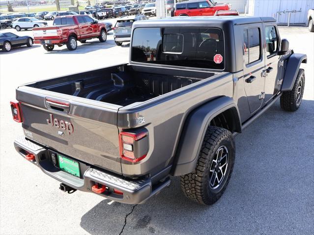 new 2025 Jeep Gladiator car, priced at $52,506