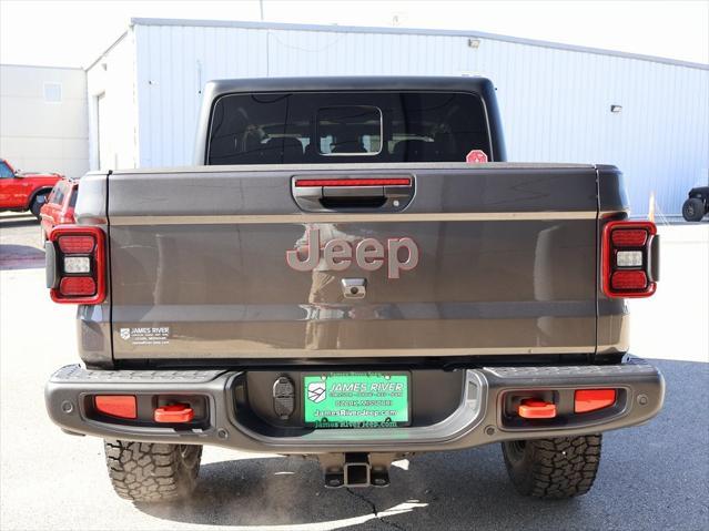 new 2025 Jeep Gladiator car, priced at $52,506