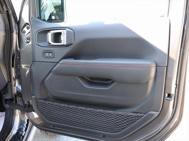 new 2025 Jeep Gladiator car, priced at $52,506