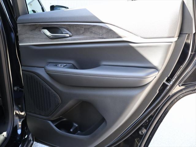 new 2025 Jeep Grand Cherokee car, priced at $45,530