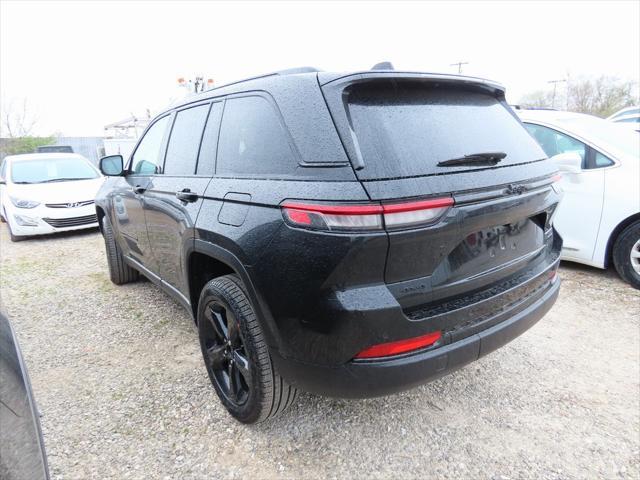 new 2025 Jeep Grand Cherokee car, priced at $46,680