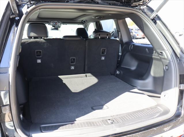 new 2025 Jeep Grand Cherokee car, priced at $45,530