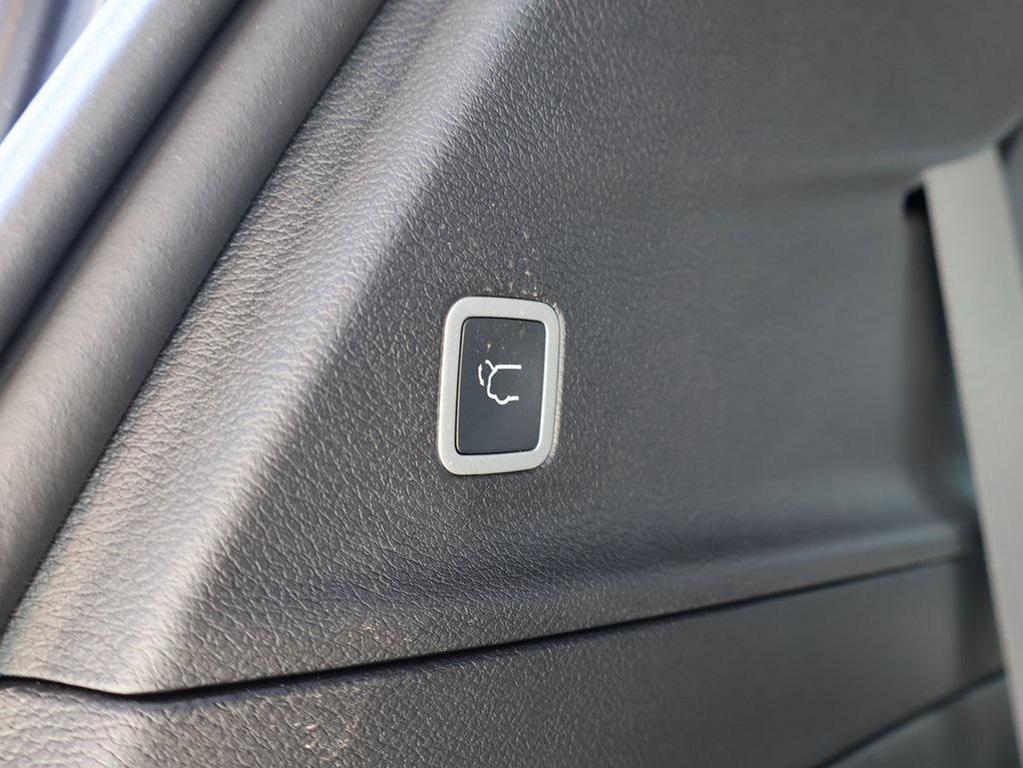 new 2026 Chrysler Pacifica car, priced at $51,410