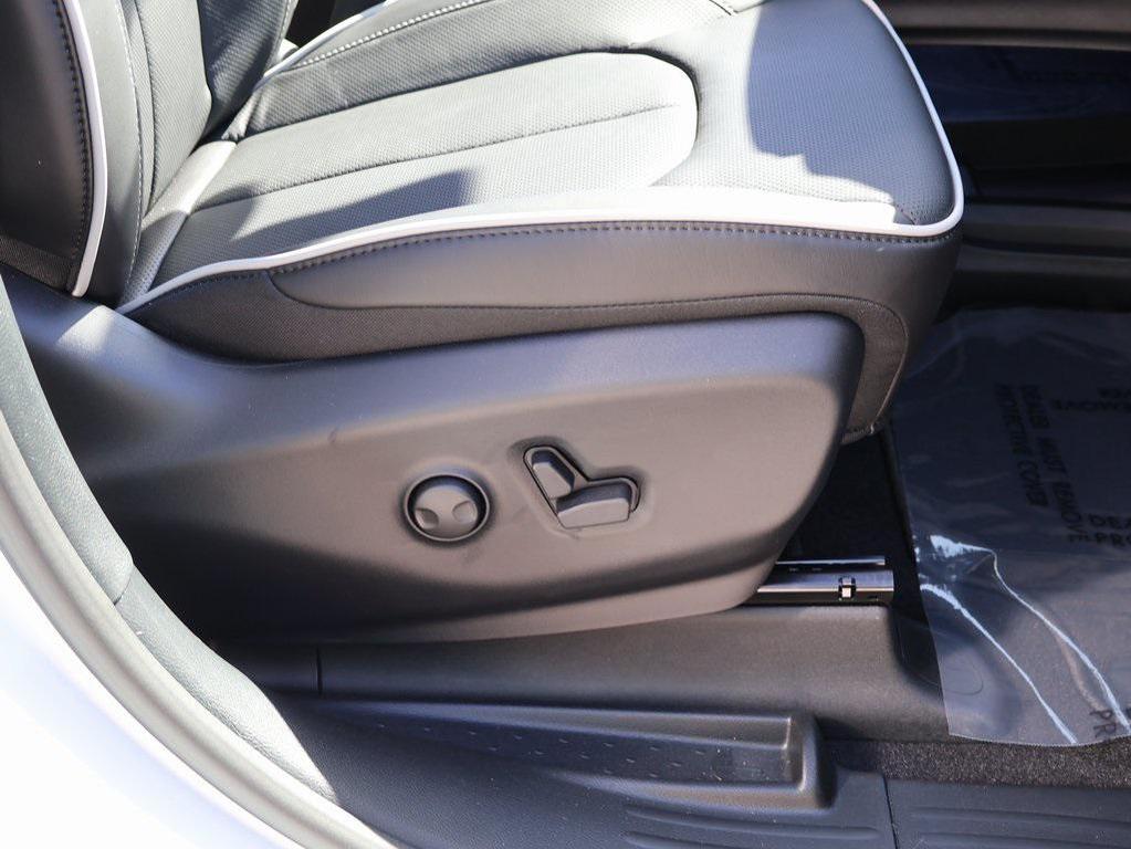 new 2026 Chrysler Pacifica car, priced at $51,410
