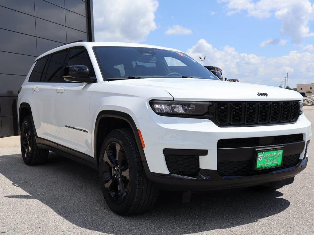 used 2023 Jeep Grand Cherokee L car, priced at $26,999