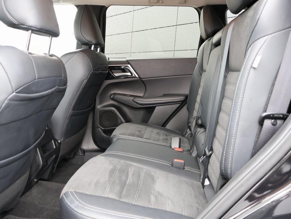 used 2024 Mitsubishi Outlander car, priced at $23,899