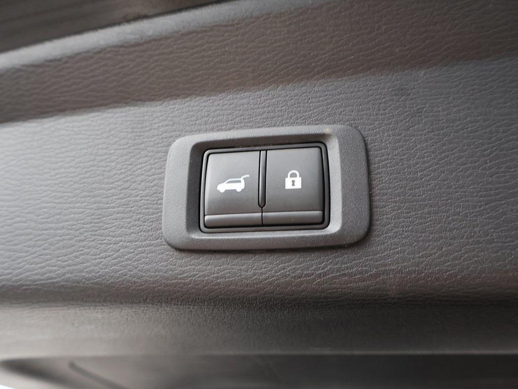 used 2024 Mitsubishi Outlander car, priced at $23,899